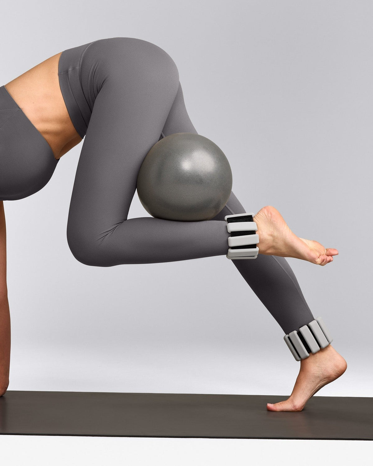 SoftMotionTM High Waisted Leggings | Ash Gray