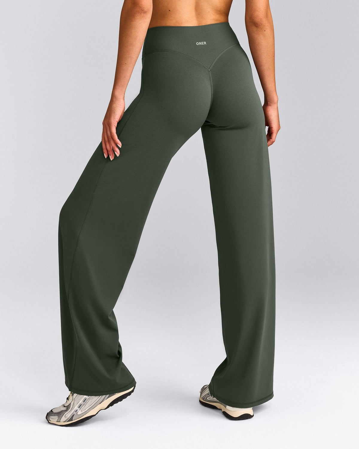 SoftMotionTM Straight Leg Pants | Dark Khaki