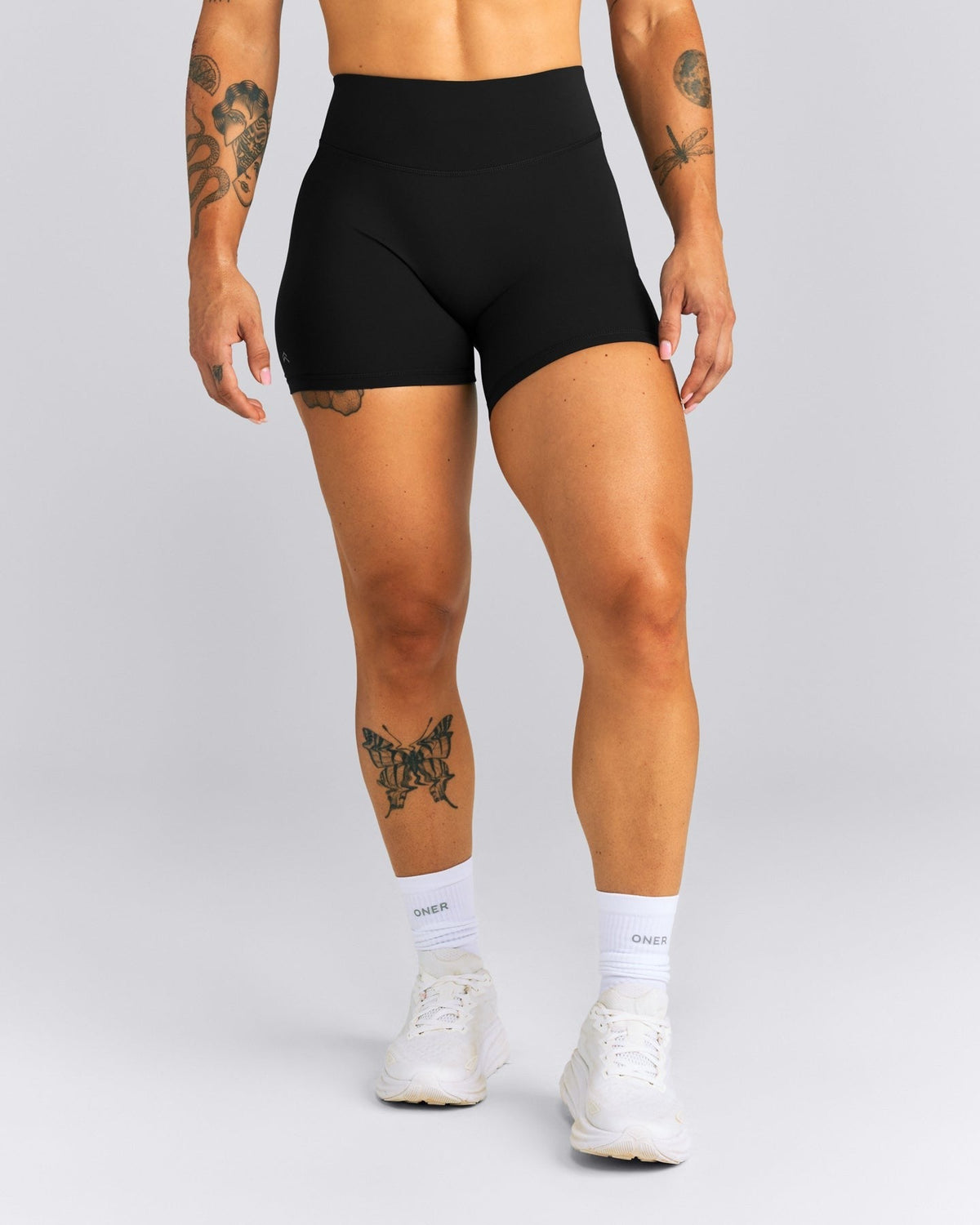 UnifiedMoveTM High Waist Shorts 6" | Black