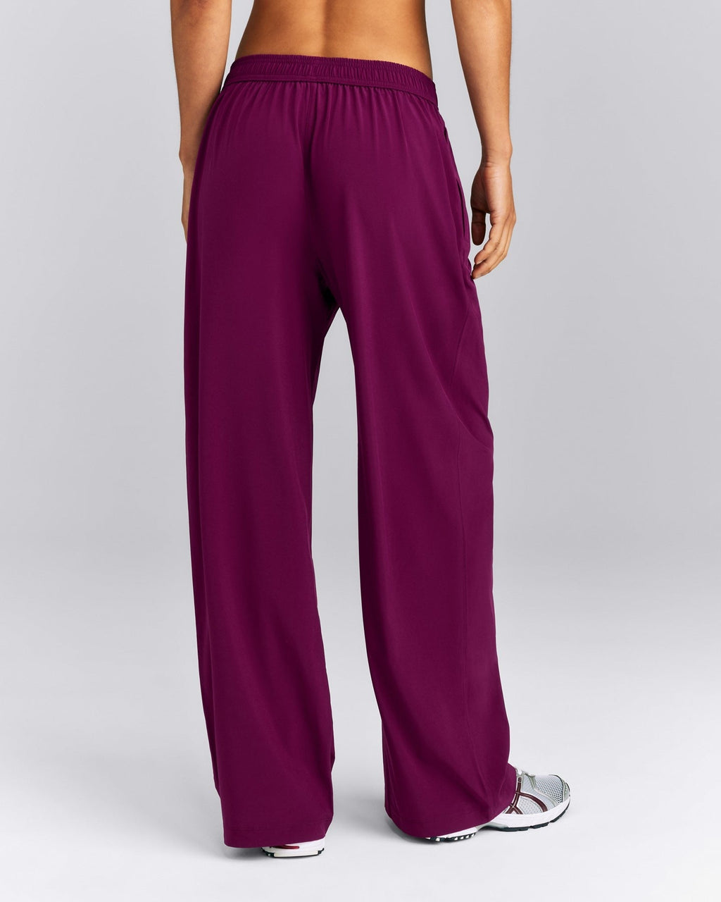 AirMoveTM Straight Leg Drawcord Pants | Ripe Fig