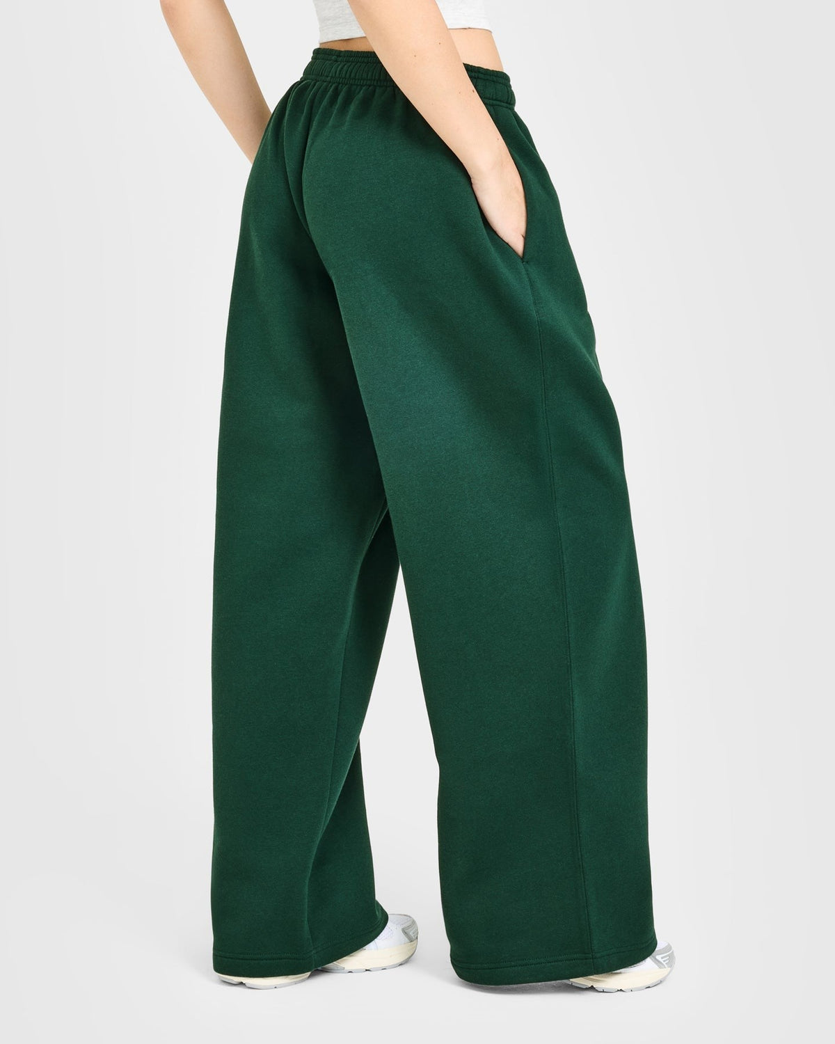 Foundations Oversized Oner Girlfriend Straight Leg Sweatpants | Racing Green