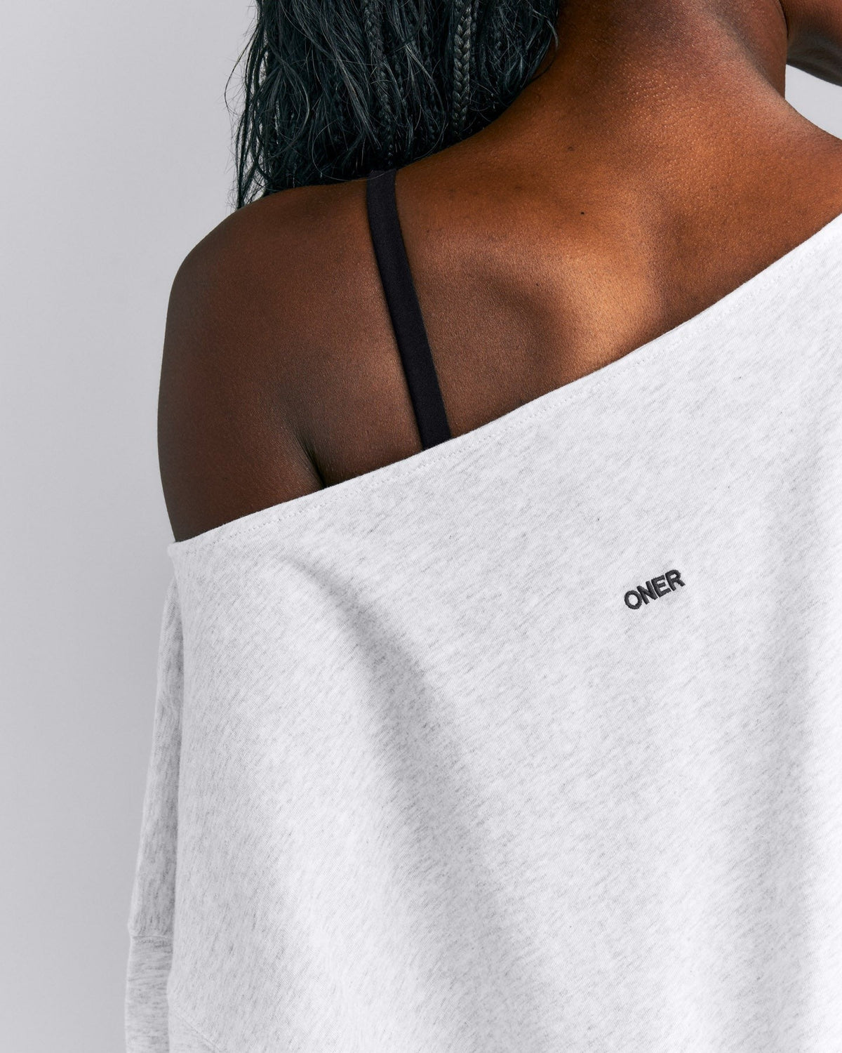 Slouchy One Shoulder Tee | Light Gray Marl