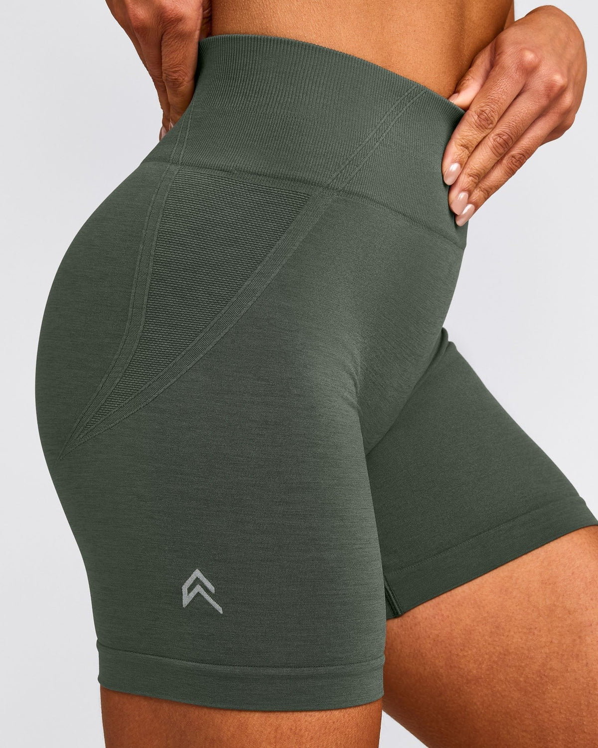 EffortlessLiftTM Seamless Mid Rise Shorts | Dark Khaki