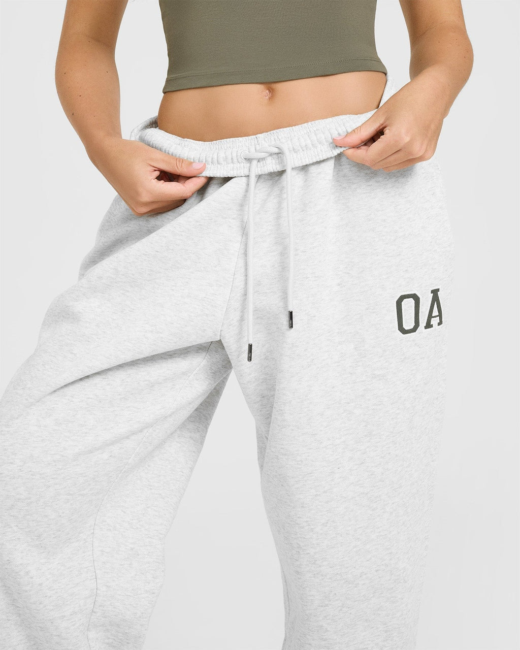 Foundations Oversized Oner Sweatpants | Light Gray Marl