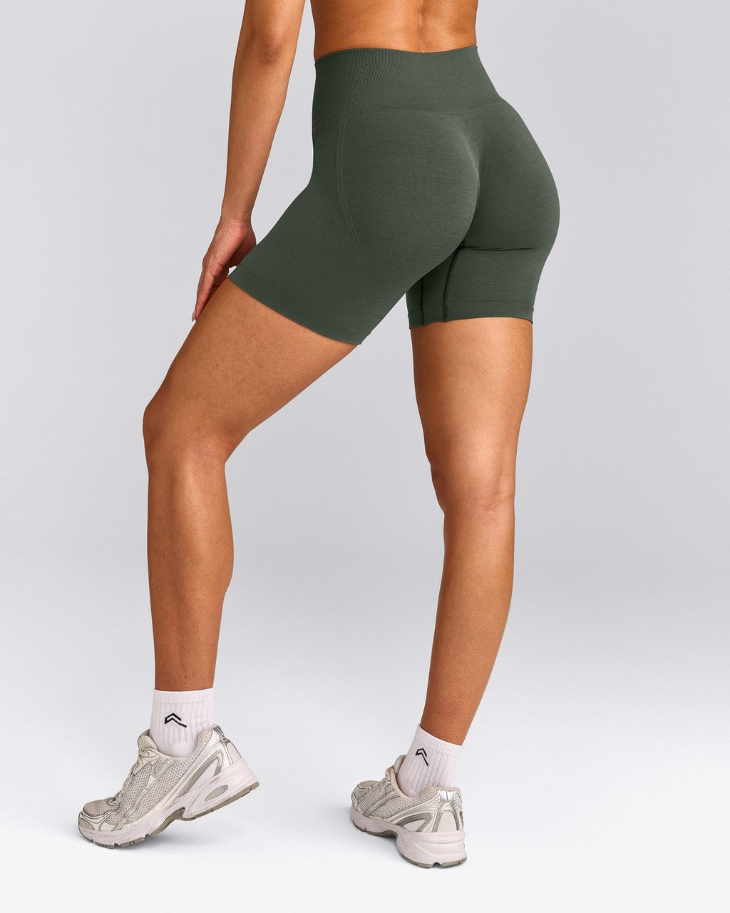 EffortlessLiftTM Seamless Shorts | Dark Khaki