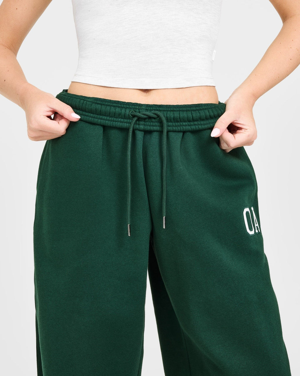Foundations Oversized Oner Girlfriend Straight Leg Sweatpants | Racing Green