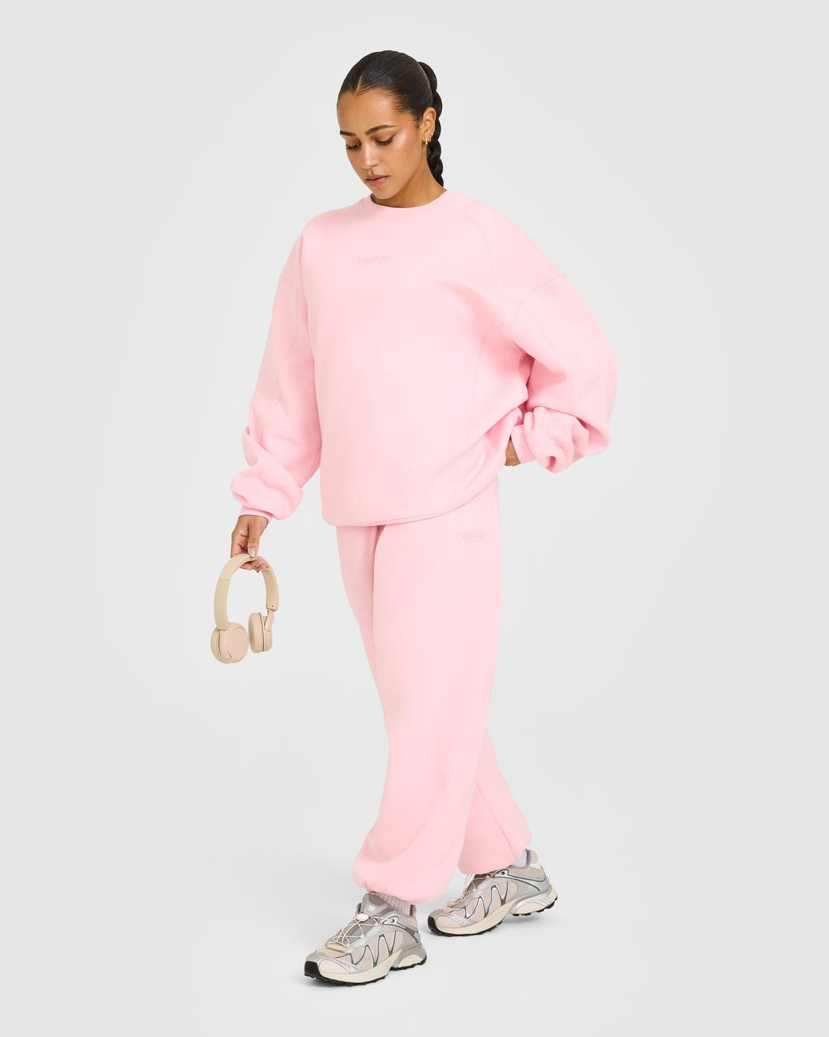 Foundations Oversized Crew Neck Sweatshirt | Petal Pink
