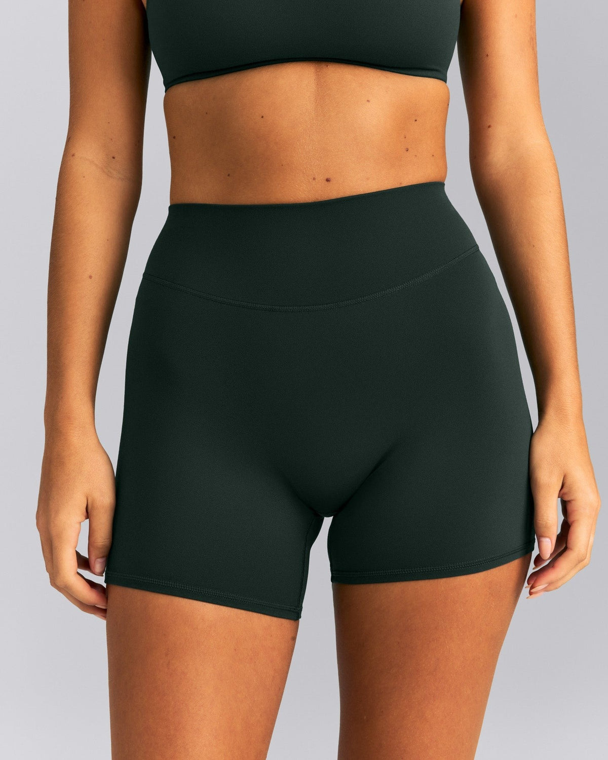 SoftMotionTM High Waisted Shorts 6" | Emerald Noir