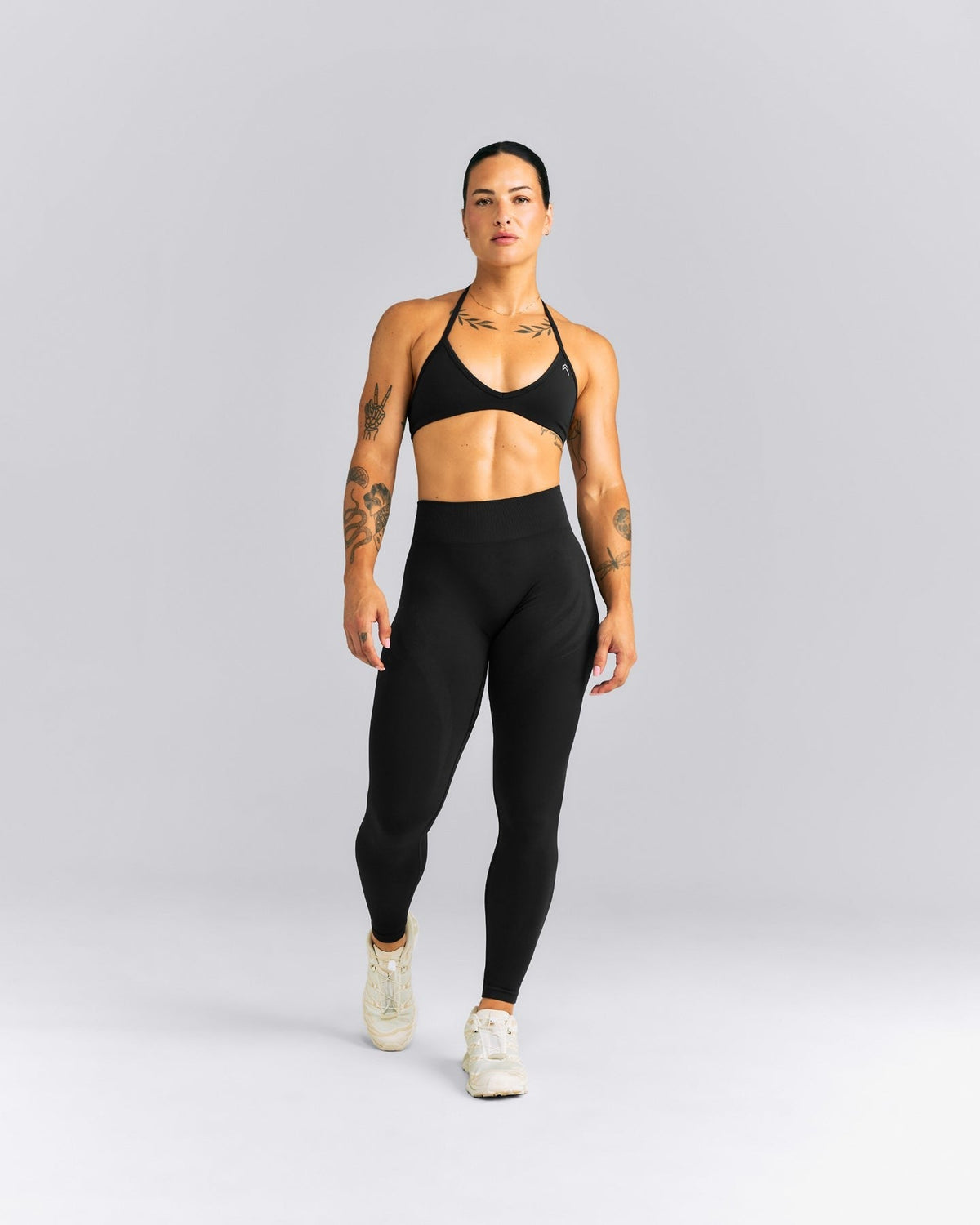 EnhanceLiftTM Seamless Mid Rise Leggings | Black