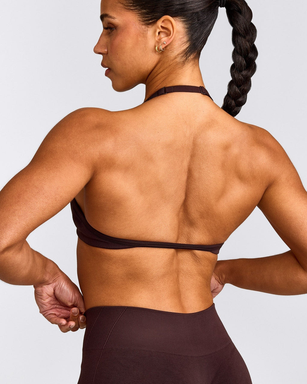 EnhanceLiftTM Seamless Minimal Halter Neck Bralette | Plum Brown