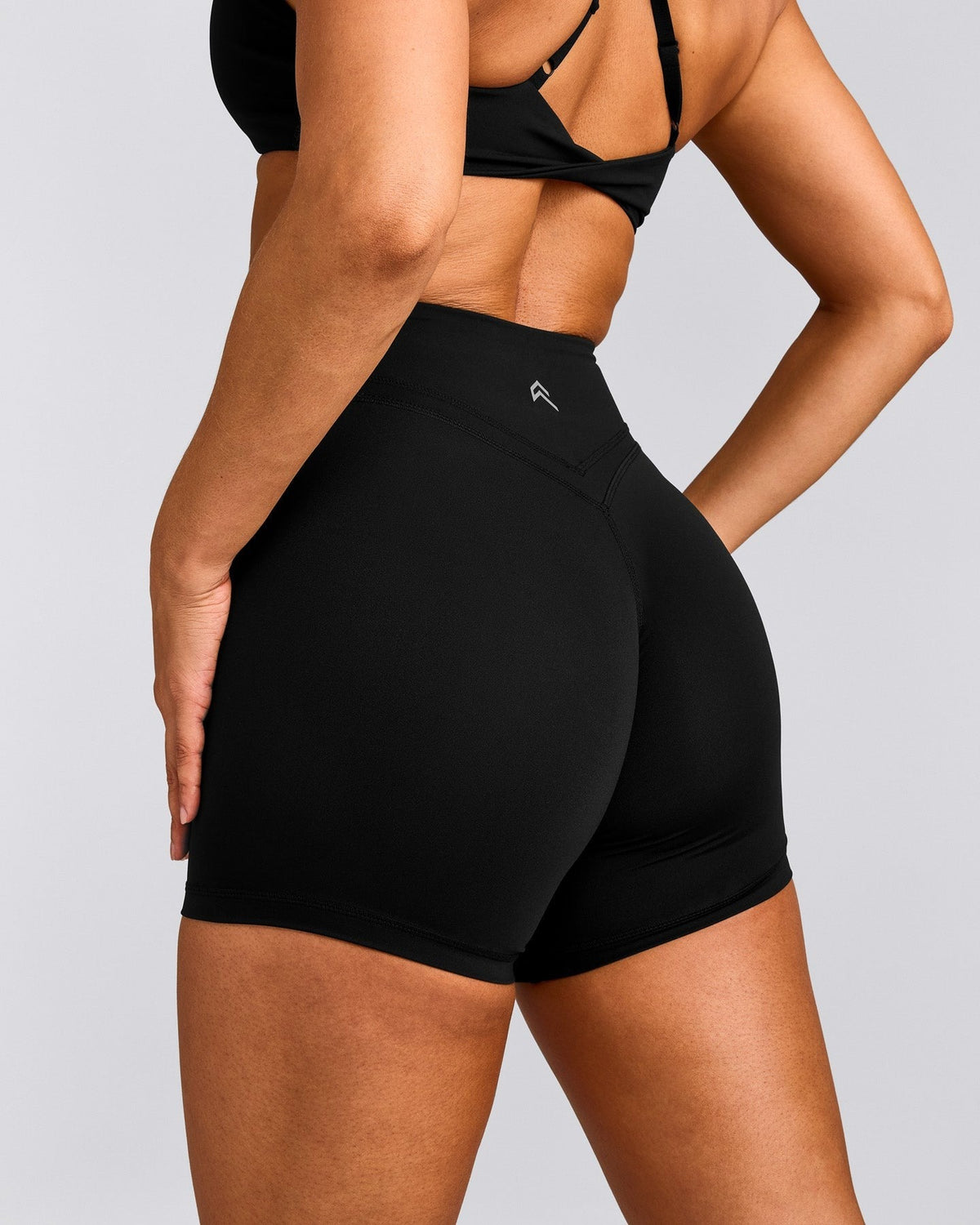 UnifiedMoveTM Wrap Shorts 6" | Black