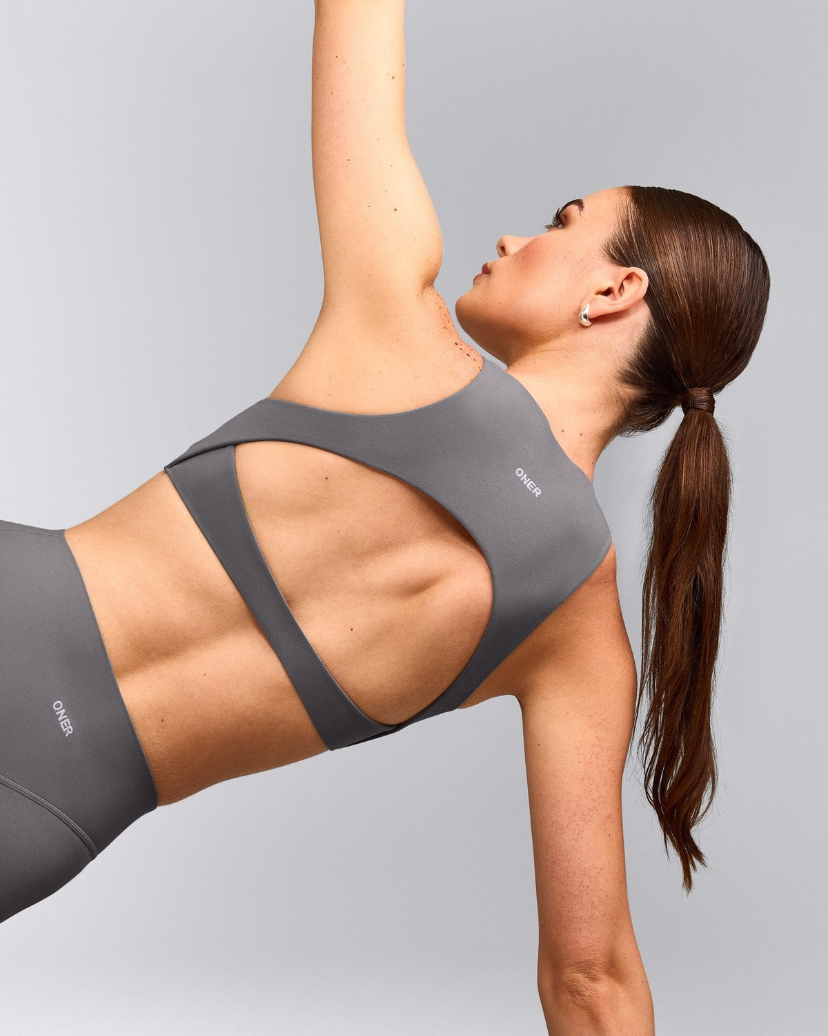 SoftMotionTM High Neck Sports Bra | Ash Gray