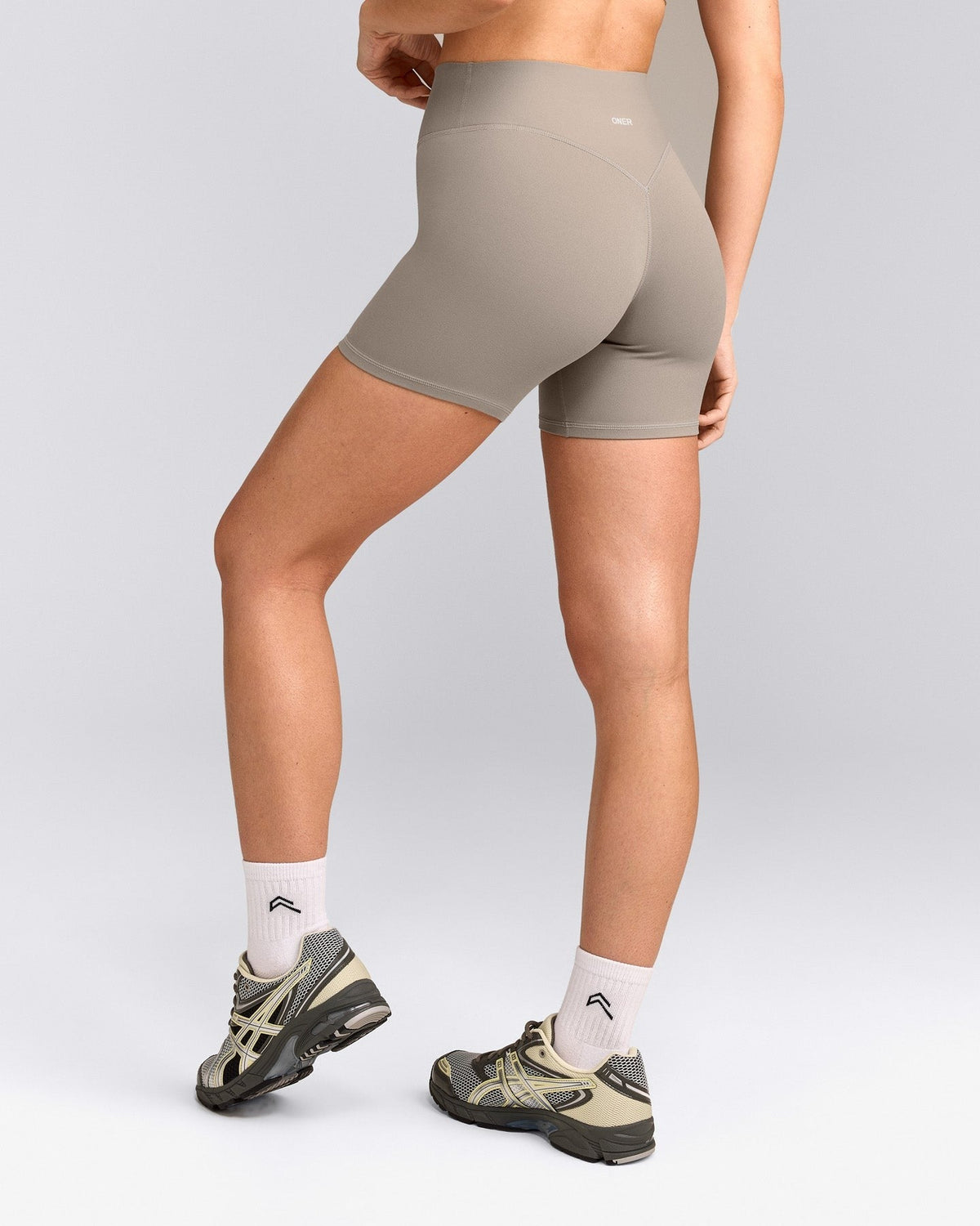 SoftMotionTM High Waisted Shorts 6" | Warm Sand
