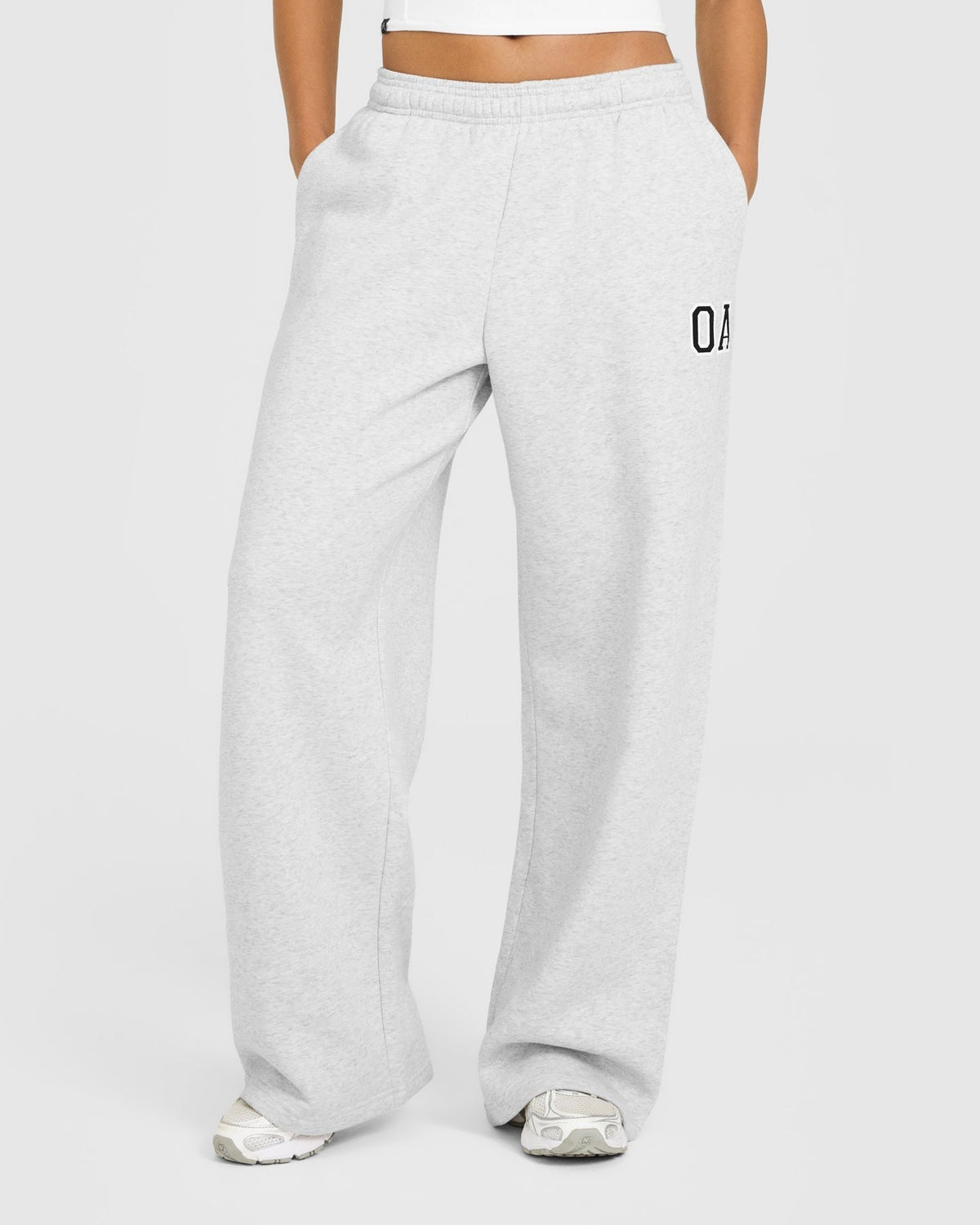 Foundations Oversized Oner Girlfriend Straight Leg Sweatpants | Light Gray Marl