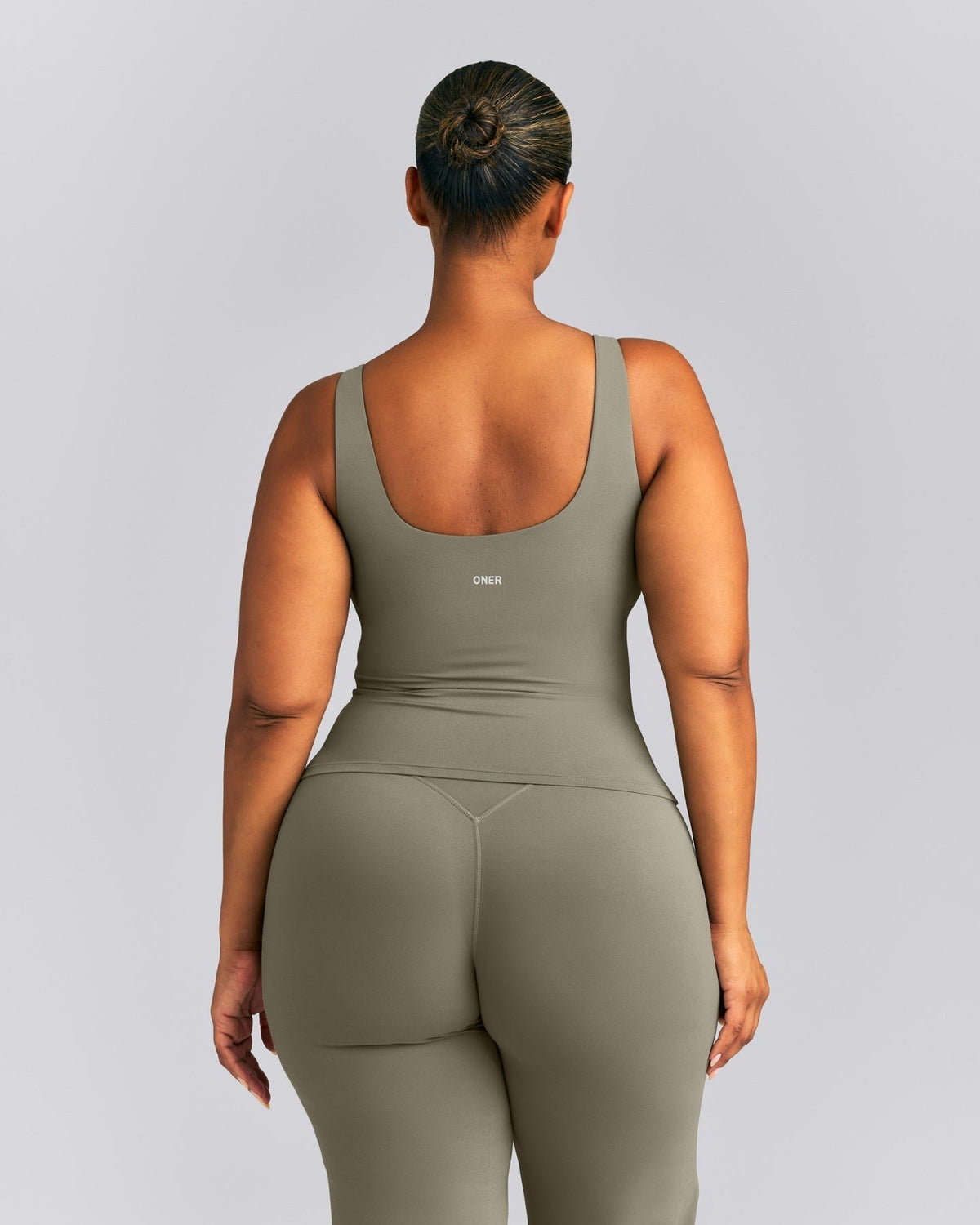 SoftMotionTM Scoop Neck Tank Top | Alpine Green
