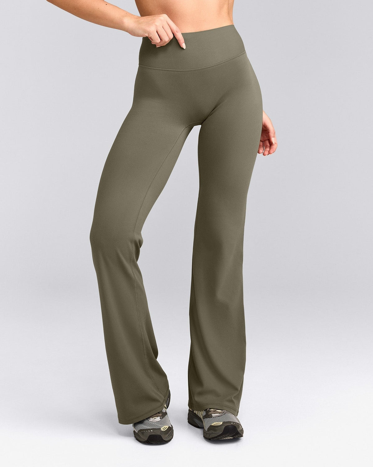 SoftMotionTM Flared Pants | Alpine Green