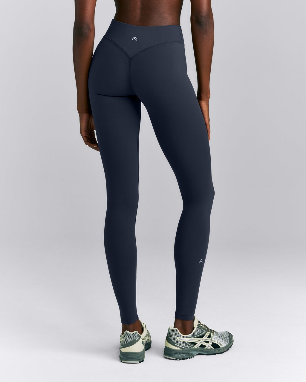 UnifiedMoveTM V Front Mid Rise Leggings | True Blue