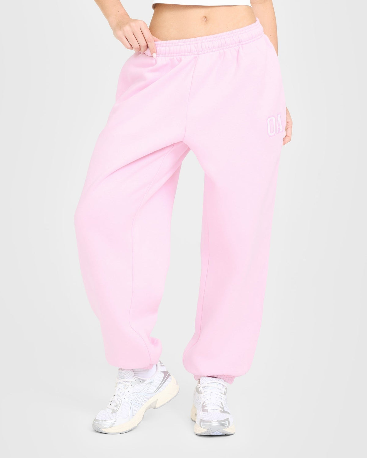 Foundations Oversized Oner Girlfriend Sweatpants | Chalk Pink