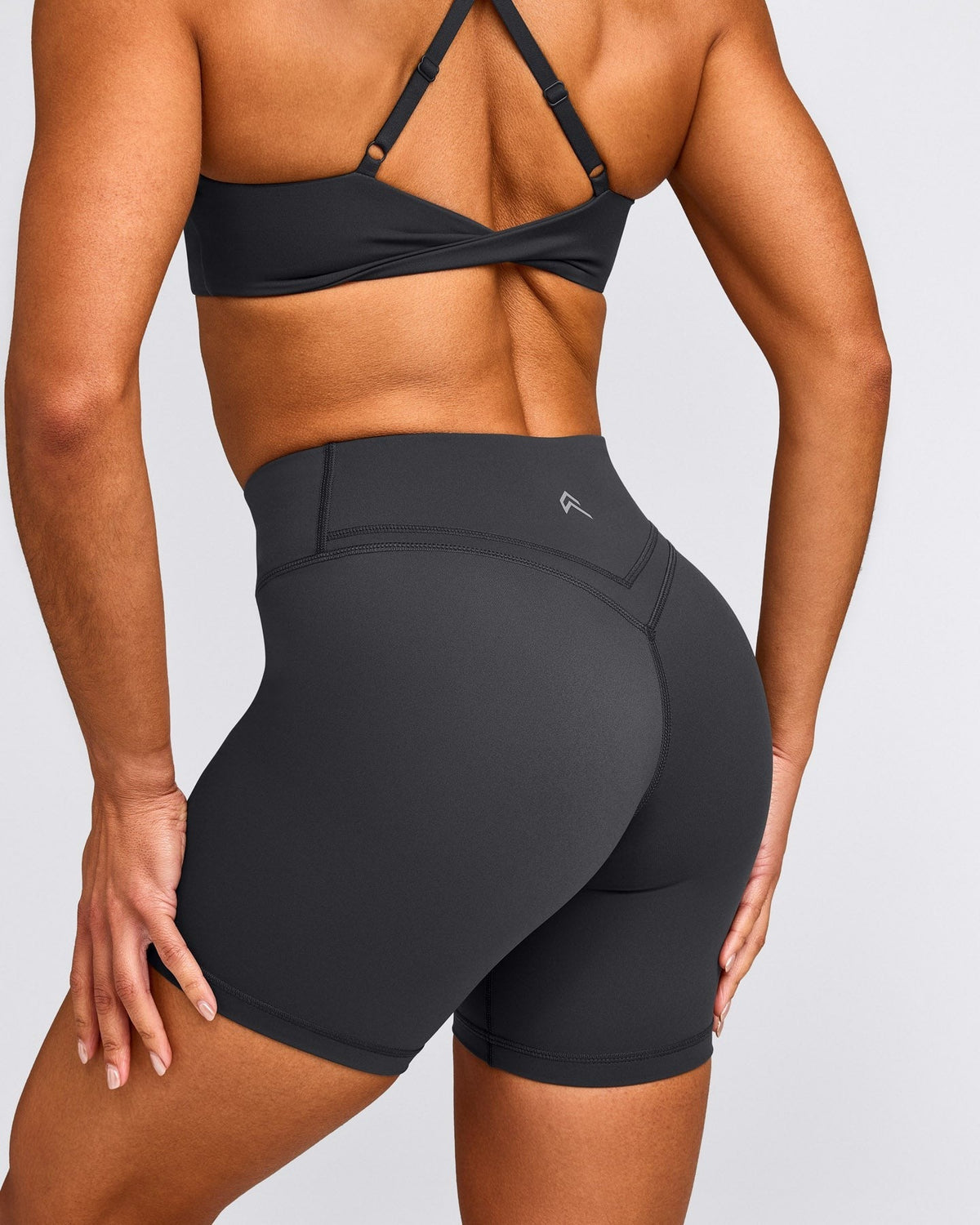 UnifiedMoveTM Wrap Shorts 6" | Coal