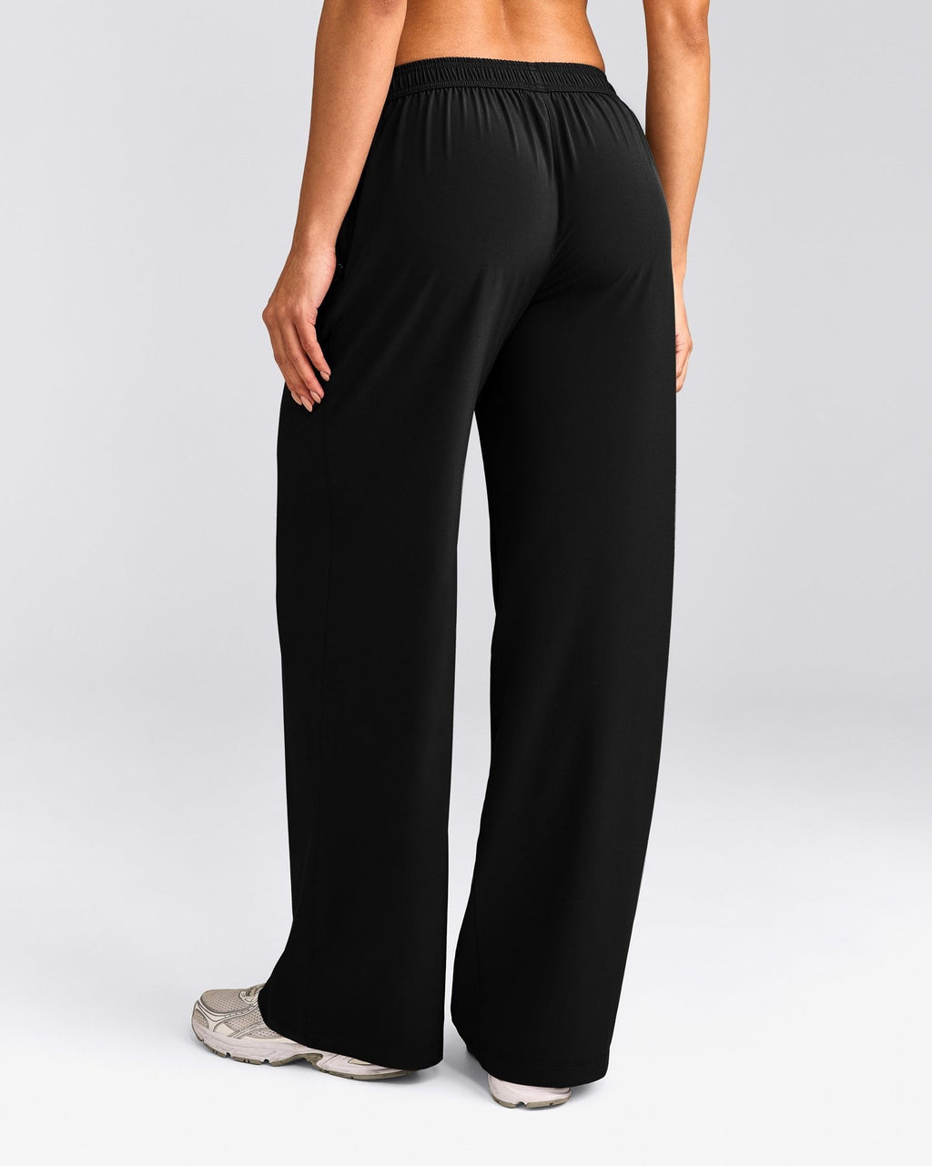AirMoveTM Straight Leg Pants | Black