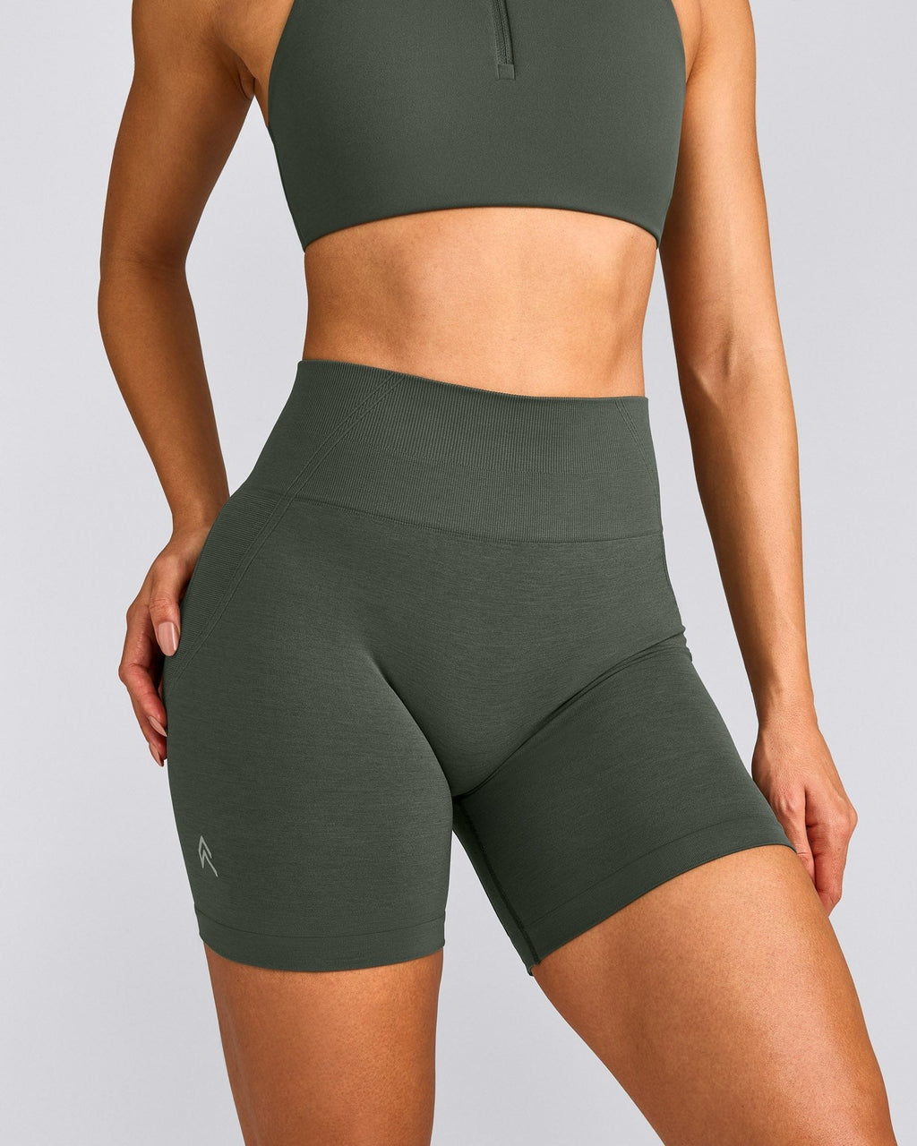 EffortlessLiftTM Seamless Shorts | Dark Khaki