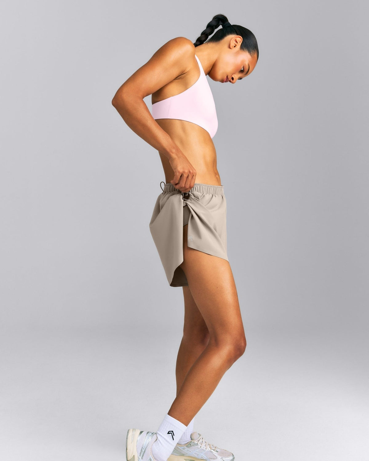 AirMoveTM Lined Pocket Shorts 4" | Warm Sand