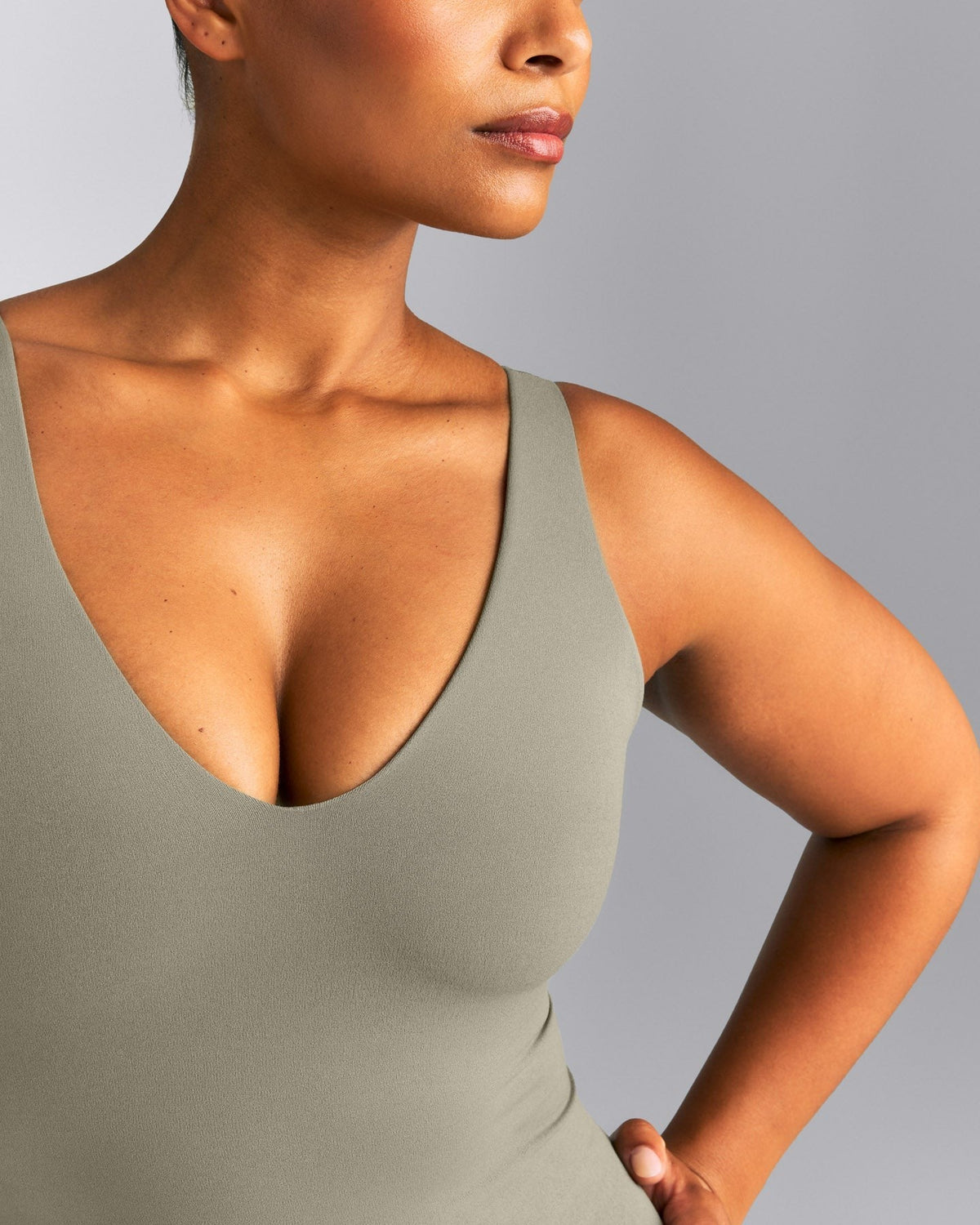 SoftMotionTM Scoop Neck Tank Top | Alpine Green