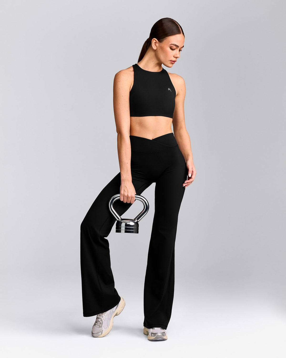 EasyLiftTM High Neck Sports Bra | Black