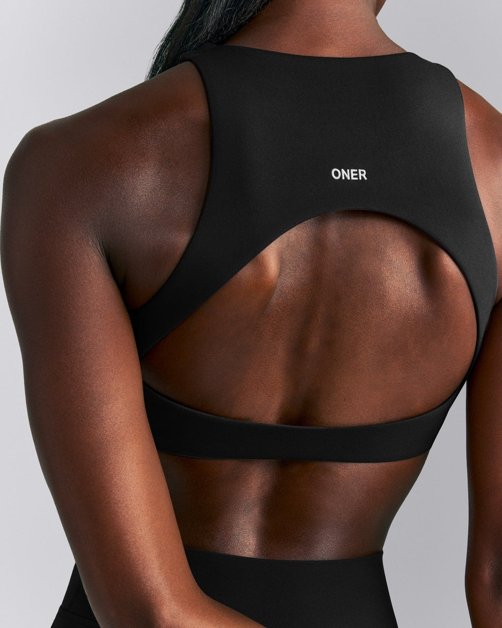 SoftMotionTM High Neck Sports Bra | Black