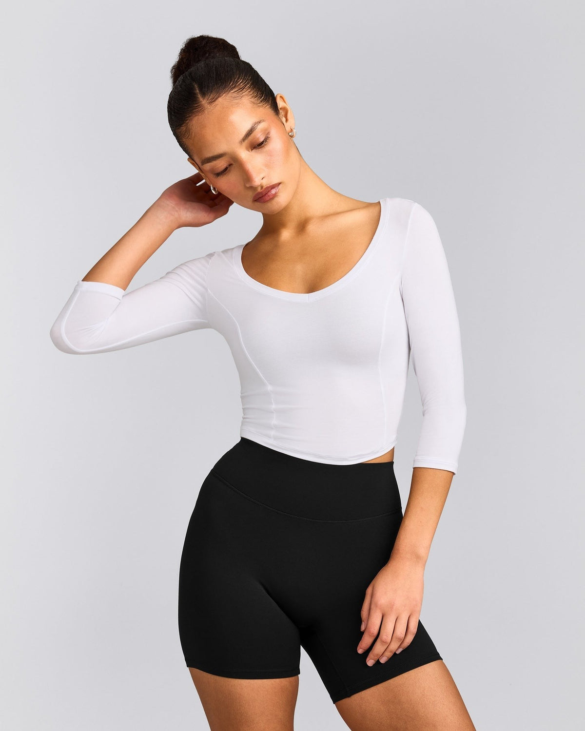 MellowTM Motion Wide V Neck 3/4 Length Sleeve Mid Top | White