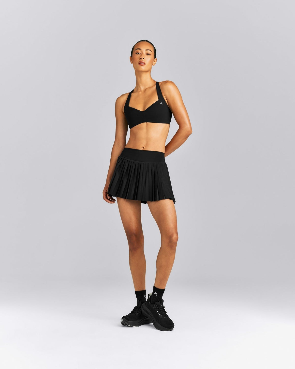 AirMoveTM Pleated Skort with Pockets | Black