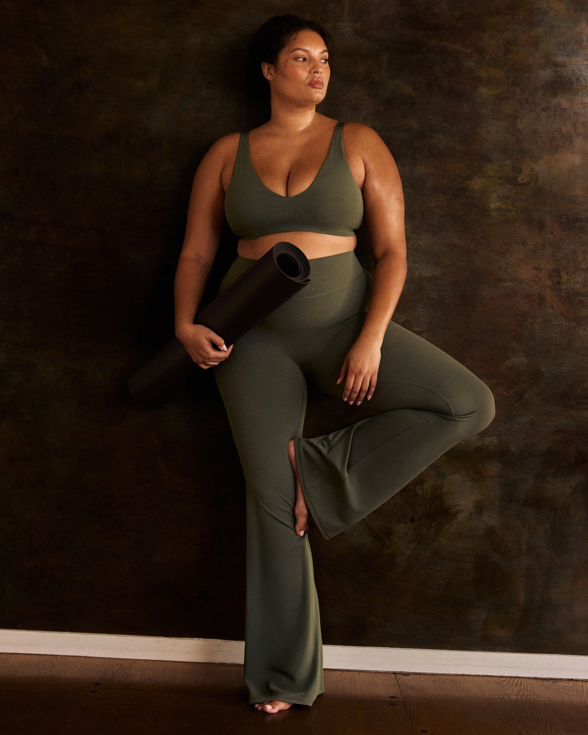 SoftMotionTM Flared Pants | Dark Khaki
