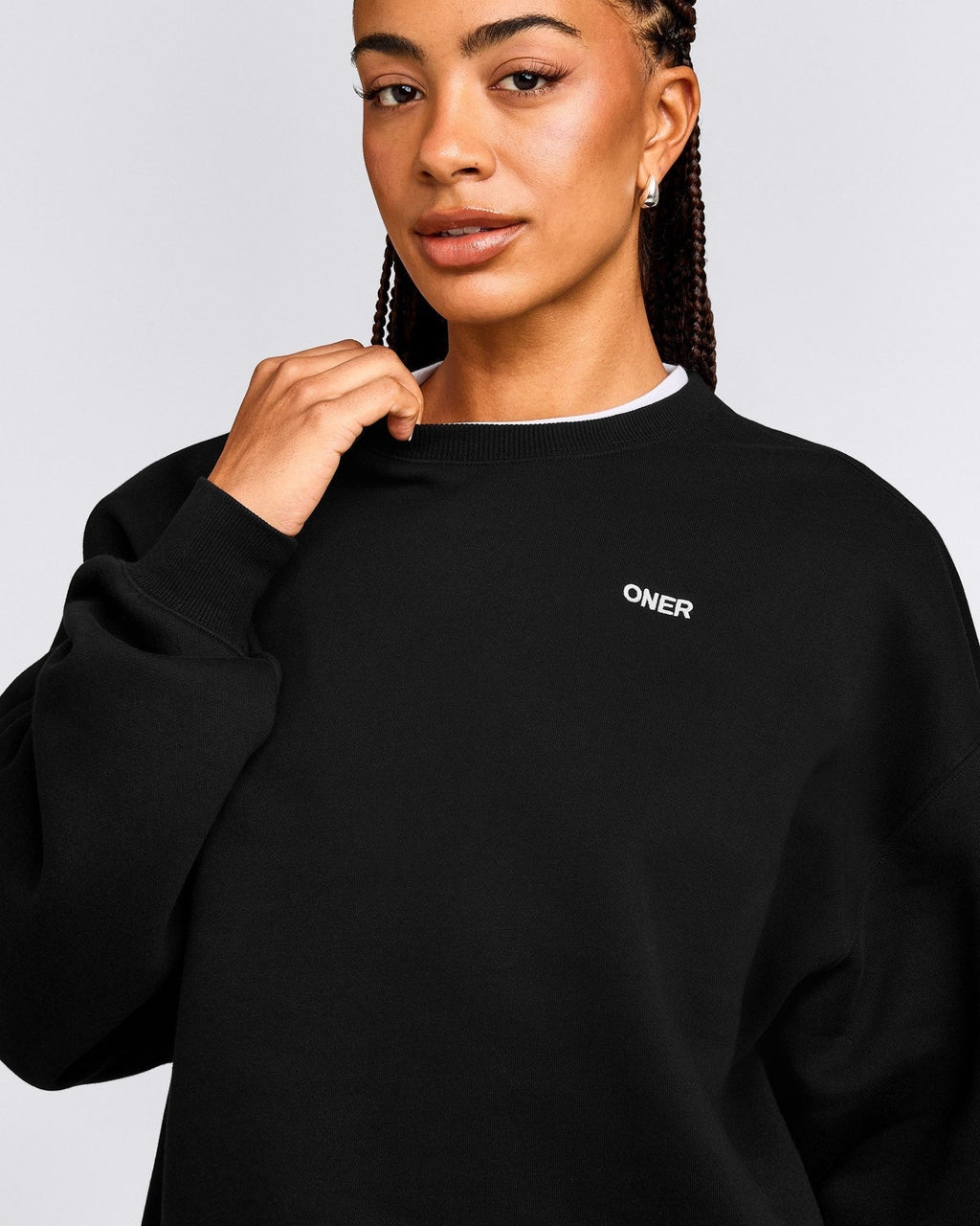 Foundations Cosy Crew Neck Sweatshirt | Black