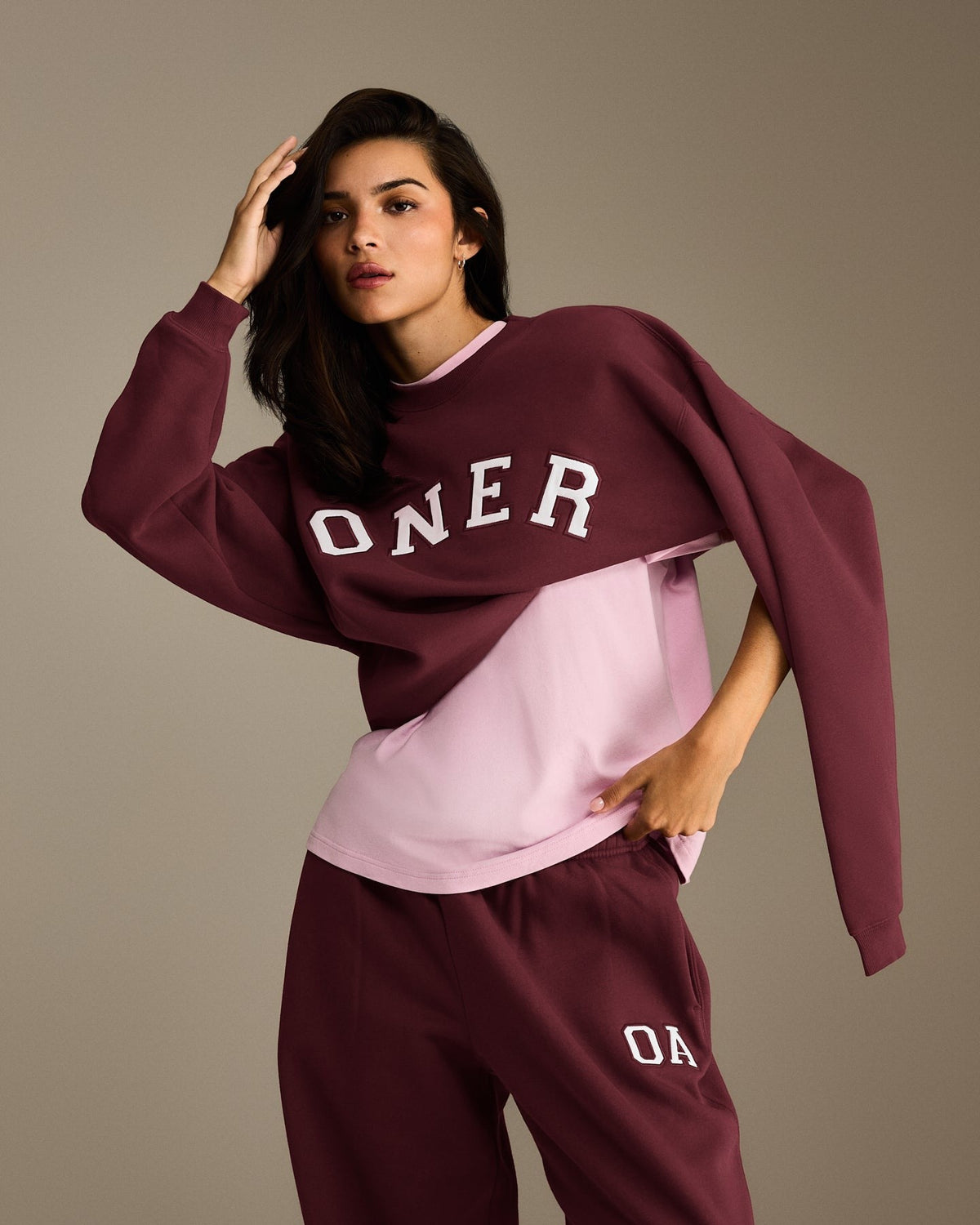 Foundations Oversized Oner Girlfriend Sweatpants | Rosewood