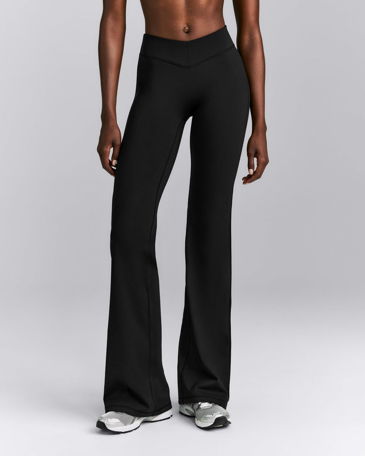 UnifiedMoveTM V Front Mid Rise Flared Pants | Black