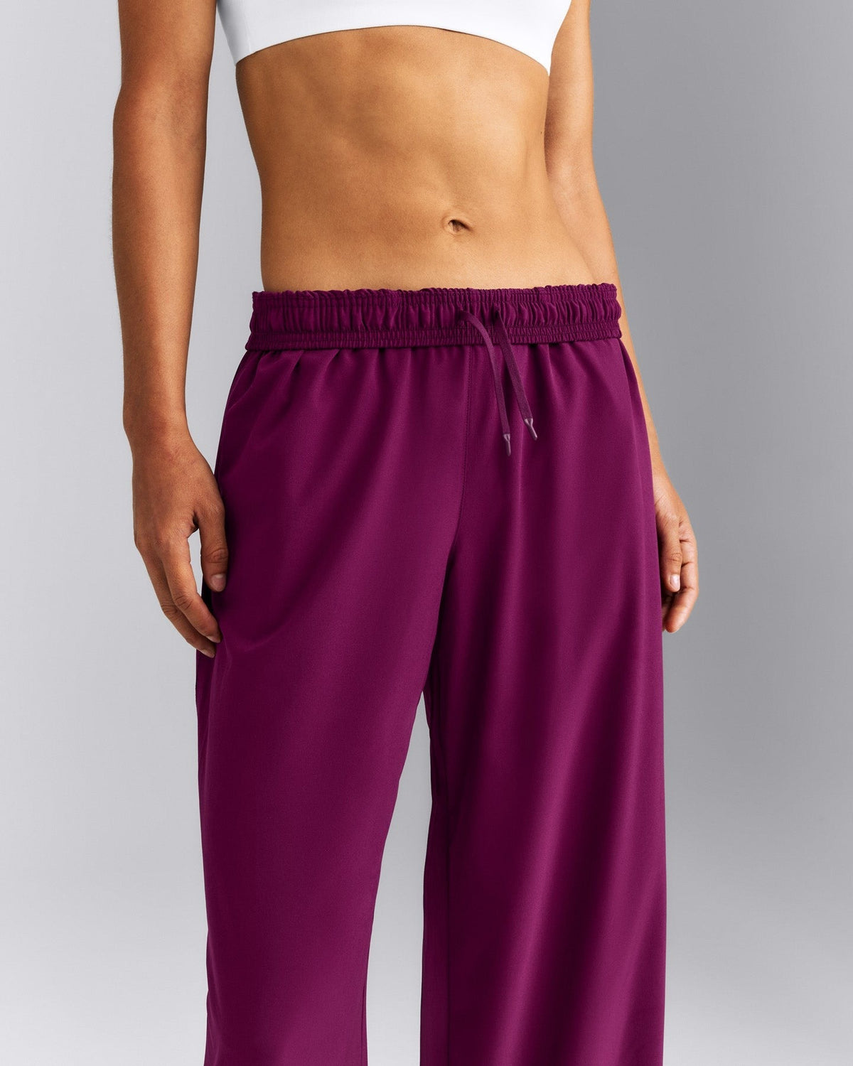 AirMoveTM Straight Leg Drawcord Pants | Ripe Fig