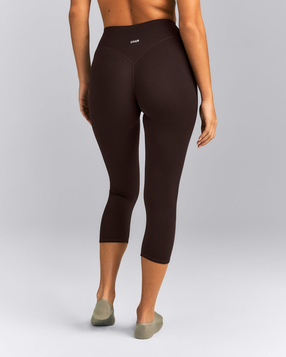 SoftMotionTM 3/4 Length Leggings | 70% Cocoa