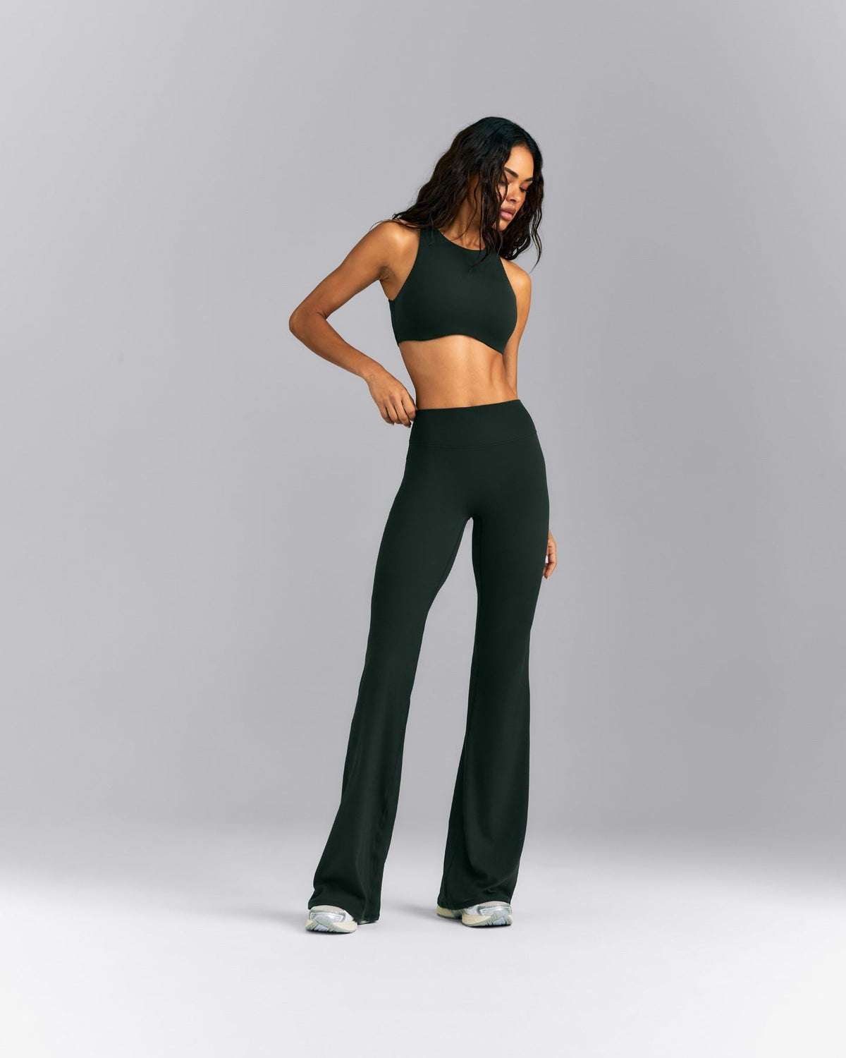 SoftMotionTM Flared Pants | Emerald Noir