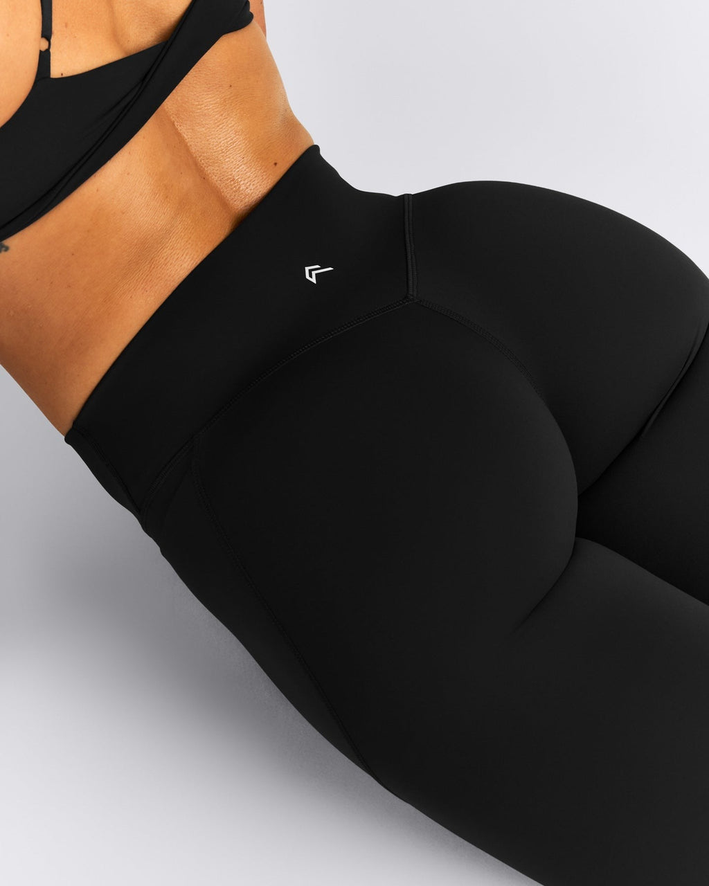 UnifiedMoveTM High Waisted Pocket Leggings with Bonding | Black