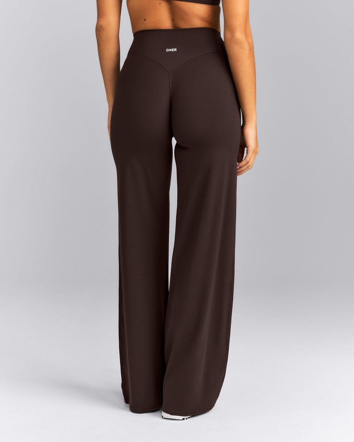 SoftMotionTM Straight Leg Pants | 70% Cocoa