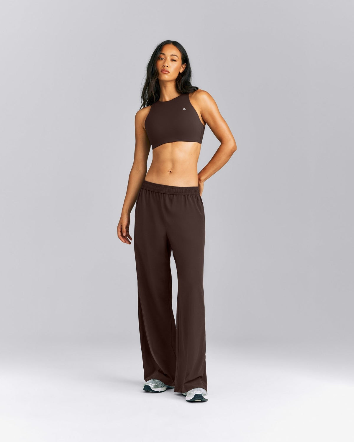 AirMoveTM Straight Leg Drawcord Pants | 70% Cocoa