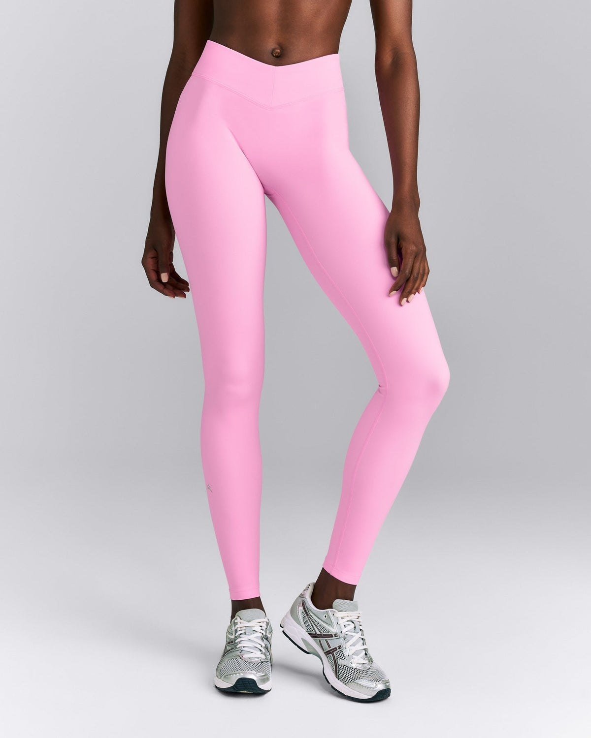 UnifiedMoveTM V Front Mid Rise Leggings | Power Pink