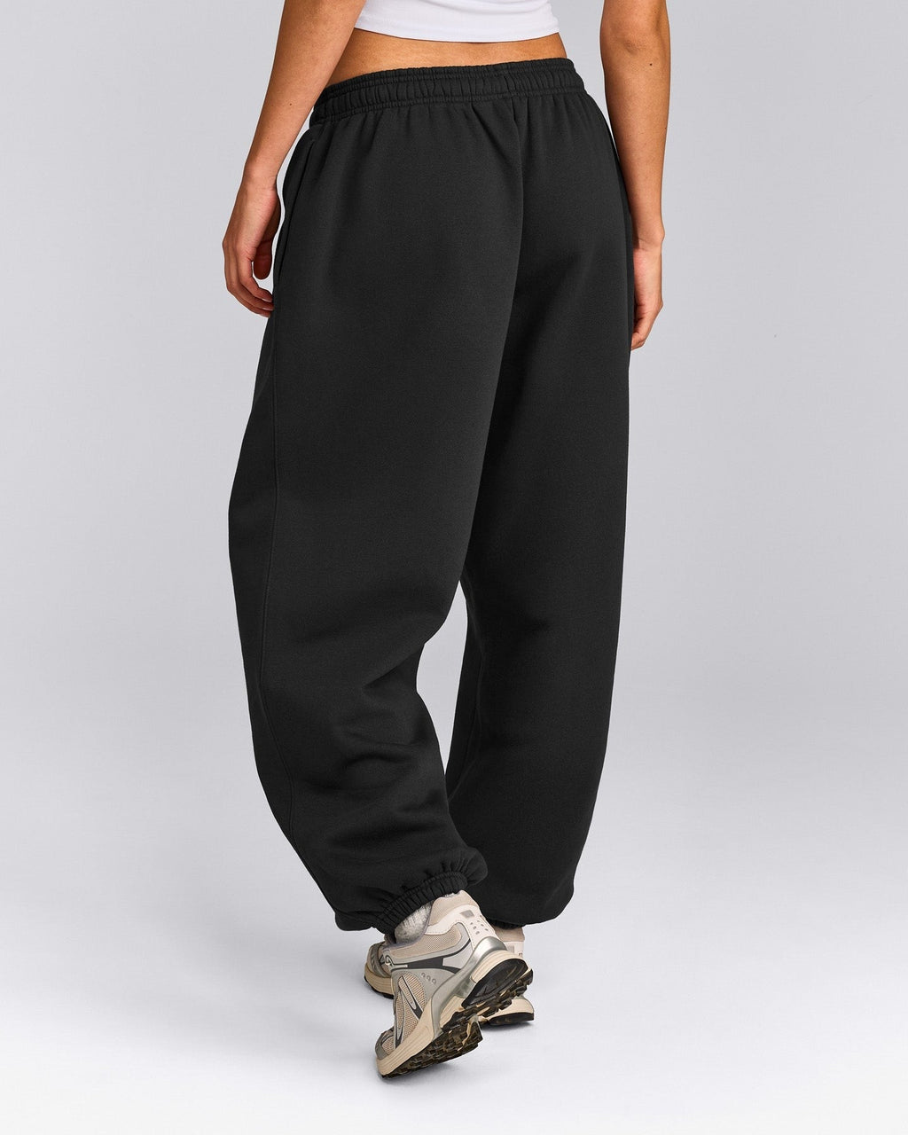 Foundations Cosy Oversized Sweatpants | Soft Black