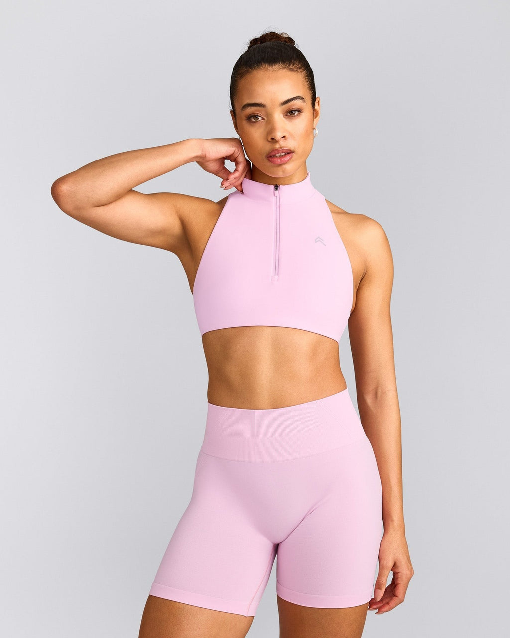 EasyLiftTM Zip High Neck Sports Bra | Chalk Pink