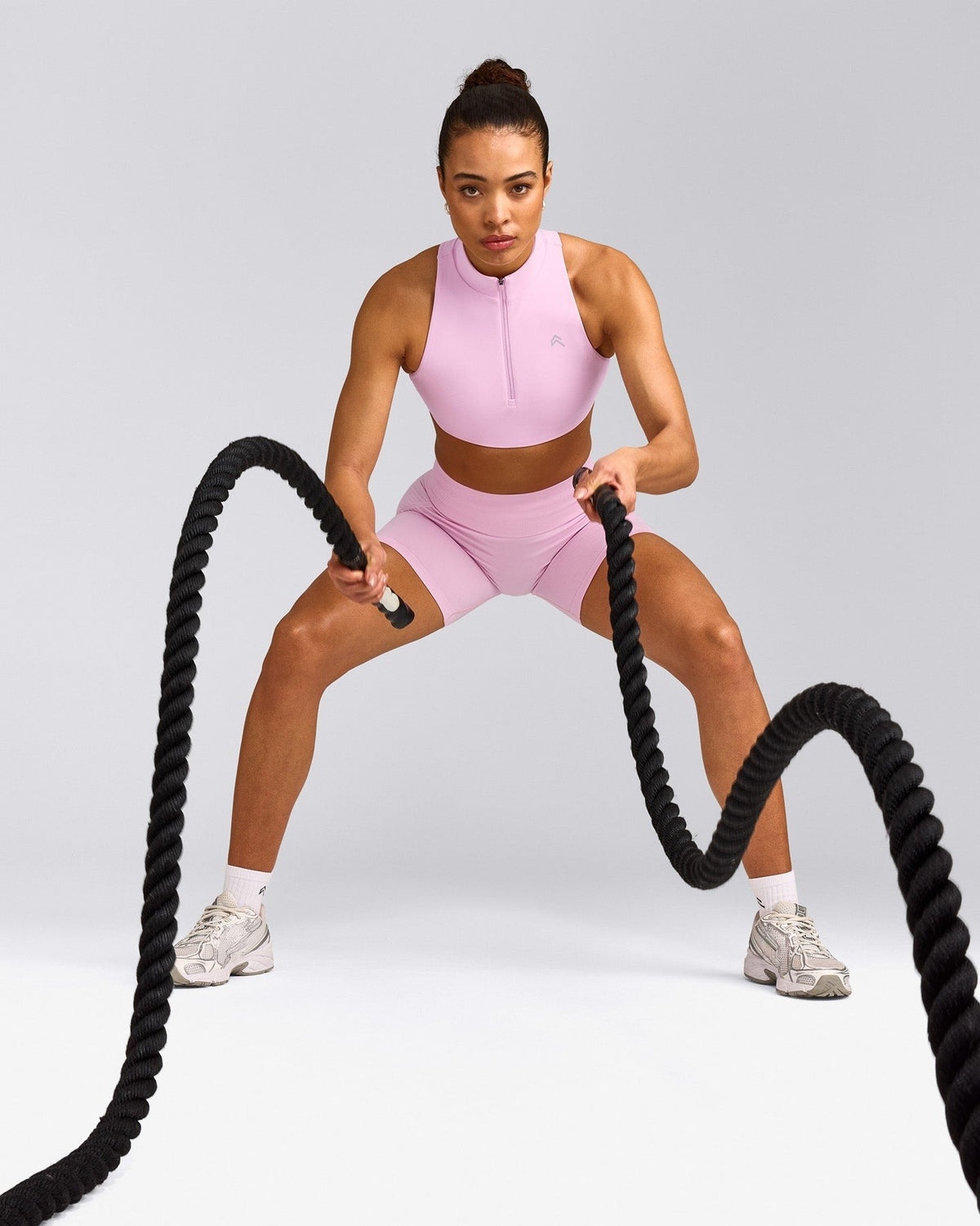 EasyLiftTM Zip High Neck Sports Bra | Chalk Pink