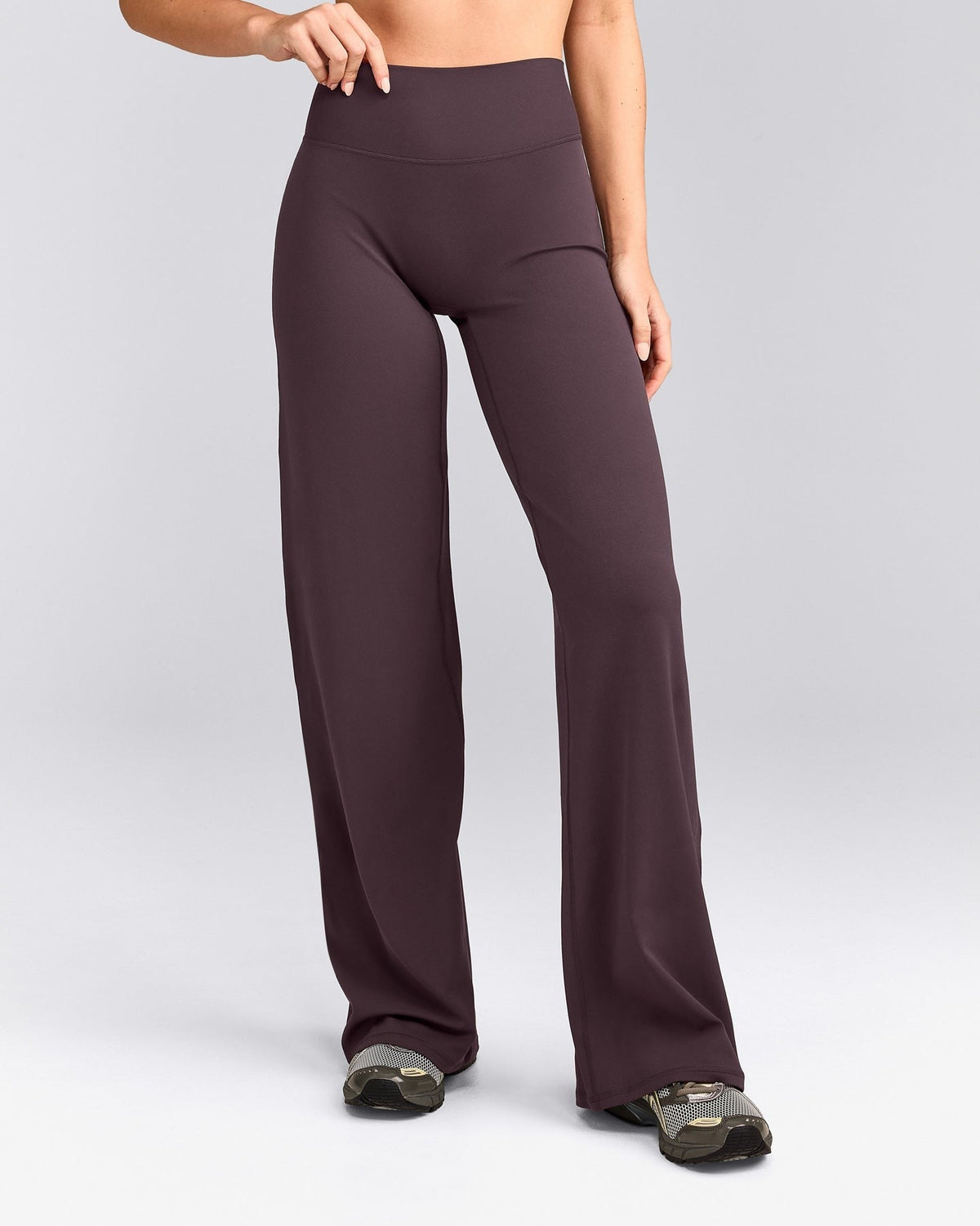 SoftMotionTM Straight Leg Pants | Dark Umber Brown