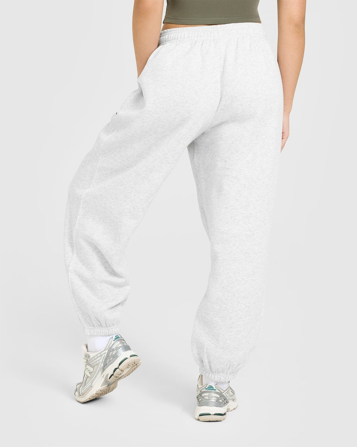Foundations Oversized Oner Sweatpants | Light Gray Marl