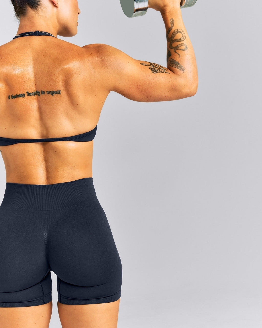EnhanceLiftTM Seamless Mid Rise Shorts | True Blue
