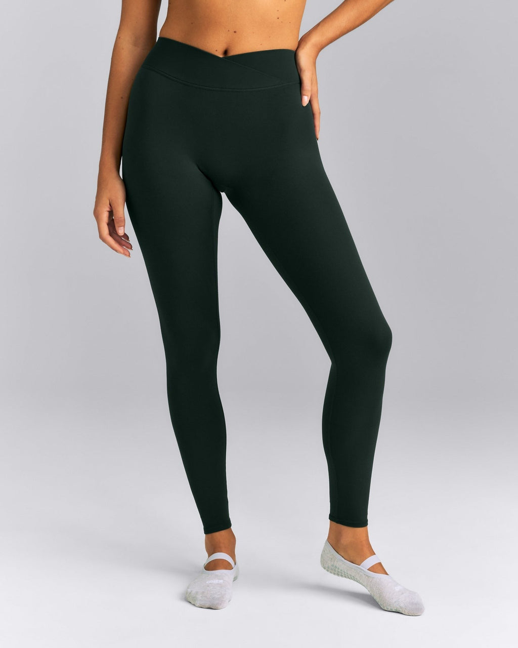 SoftMotionTM Wrap Leggings | Emerald Noir
