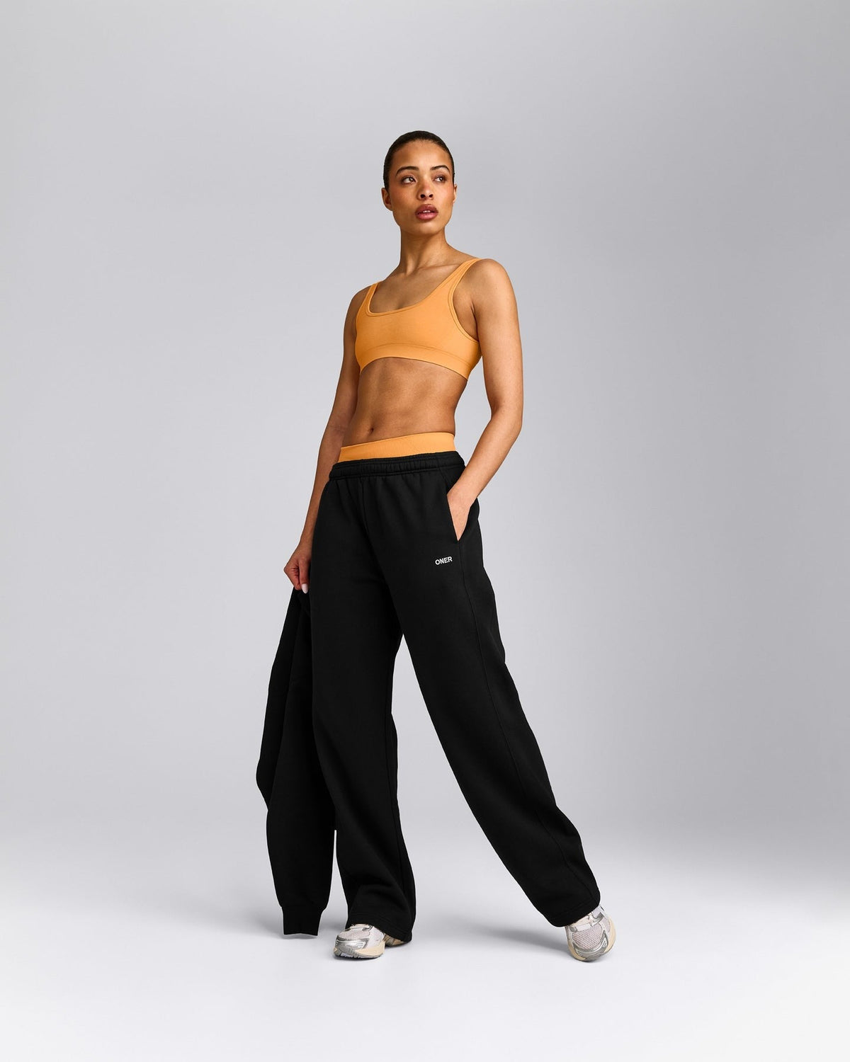 EffortlessLiftTM Square Neck Sports Bra | Powdered Orange